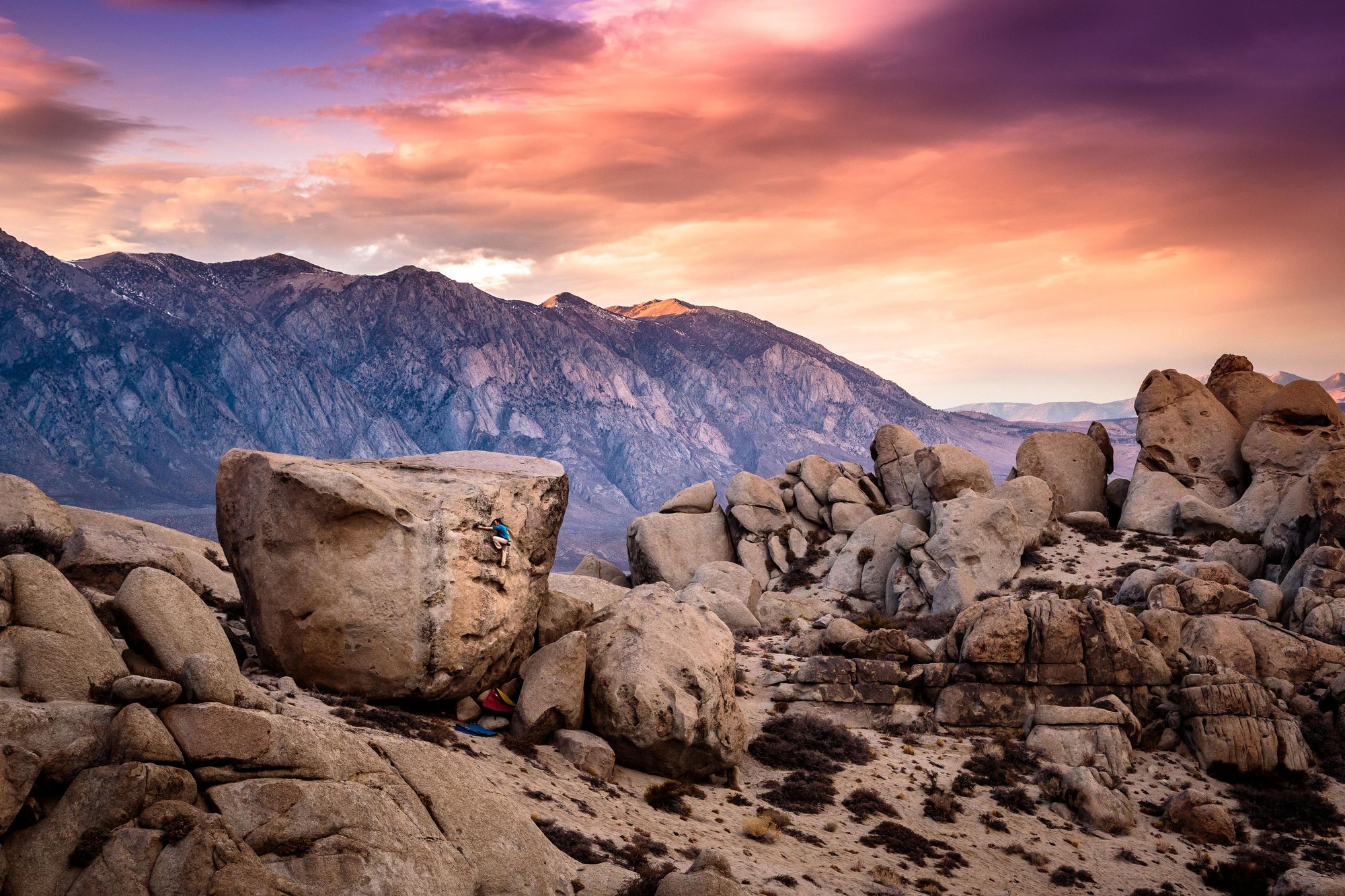 rock climbers bouldering in Buttermilk Country