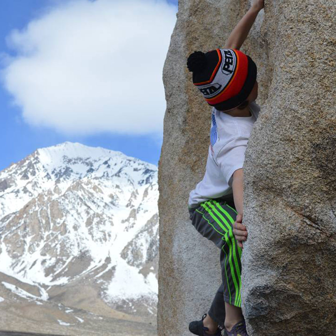 kids bouldering