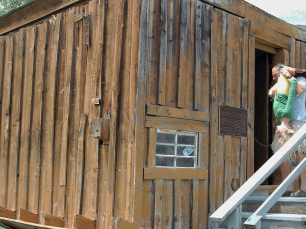 Mono Basin History Museum