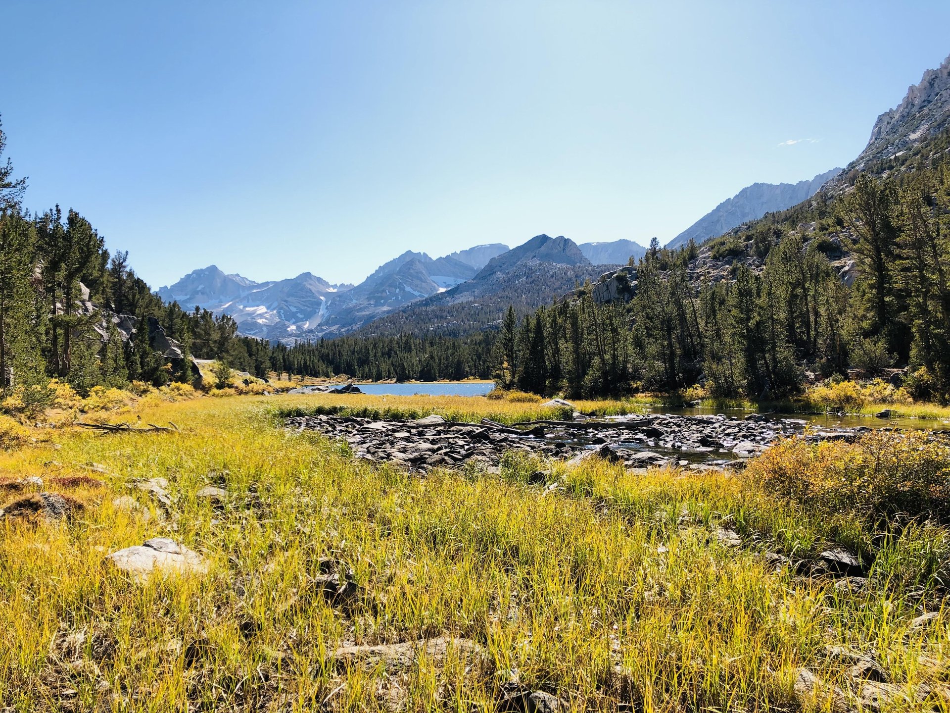 Rock Creek Canyon trail in the fall